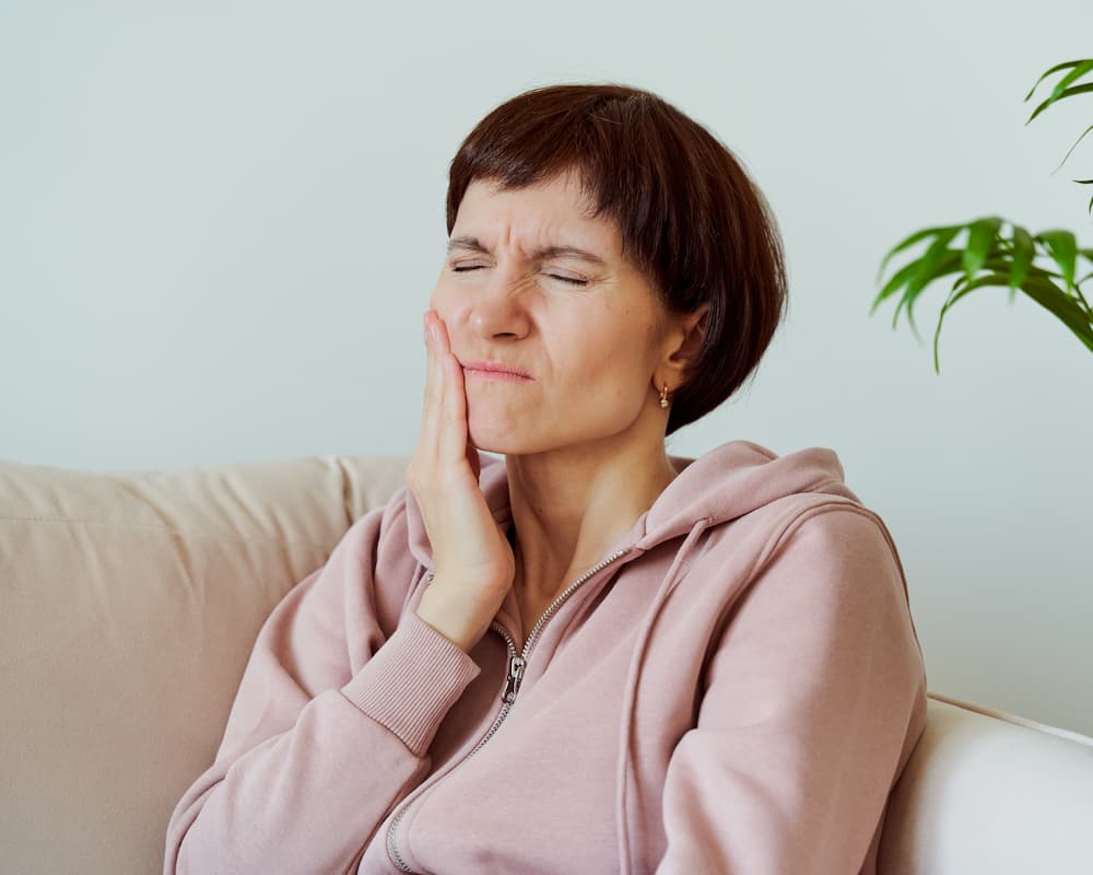 Read more about the article 牙齦囊腫、按壓會痛，是哪裡出了問題？
